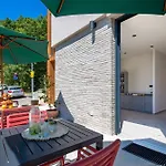 Perunika Bed & Breakfast