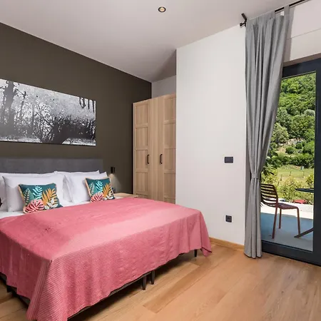 Perunika Bed & Breakfast 4*