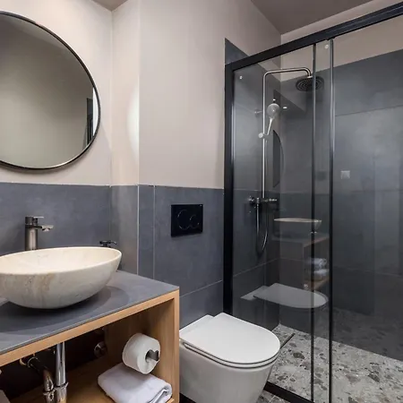 Perunika Bed & Breakfast 4*