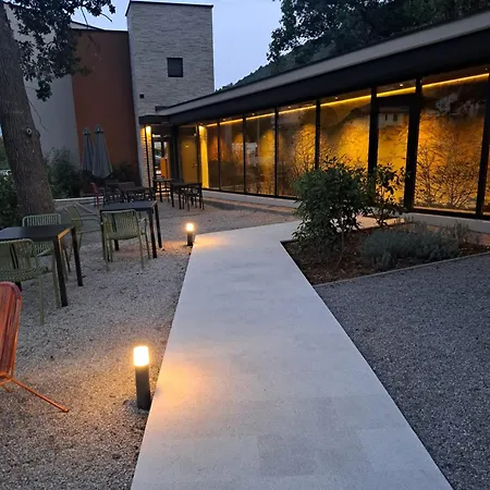 Bed & Breakfast Perunika